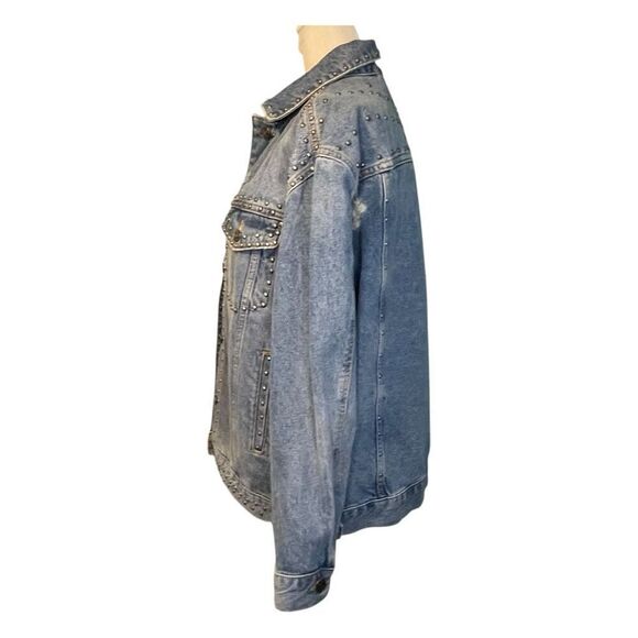 Free People Studded Denim Trucker Jacket Blue Medium Wash Distressed Denim XS - Picture 7 of 13